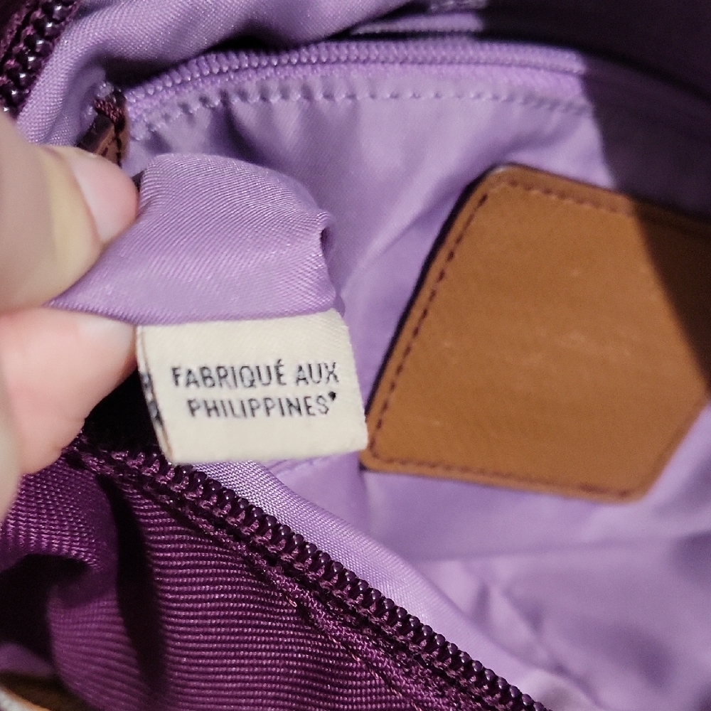 Vintage Coach Purple Crossbody Bag with Gold Hardware and Adjustable Straps - Picture 8 of 16